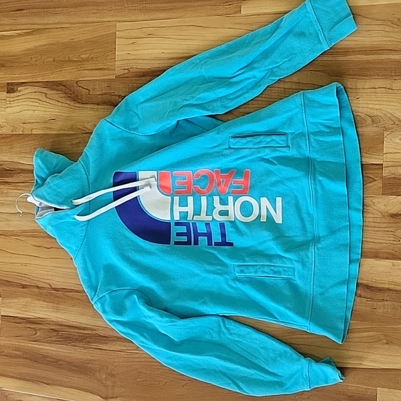 The North Face  •  Trivert Hooded Pullover Sweatshirt - Picture 2 of 4